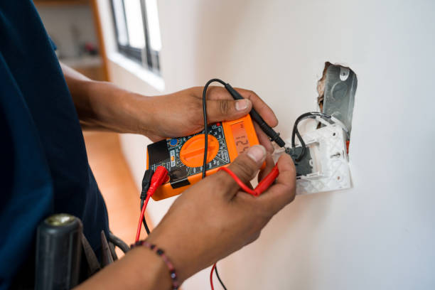 Best Affordable Emergency Electrician  in Clinton, OH